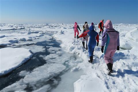 知床・流氷ウォーク